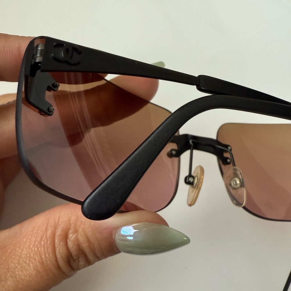 CHANEL Brown Gradient Rimless Sunglasses (RARE) - Picture 6 of 9
